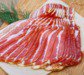 кусочки копченого бекона